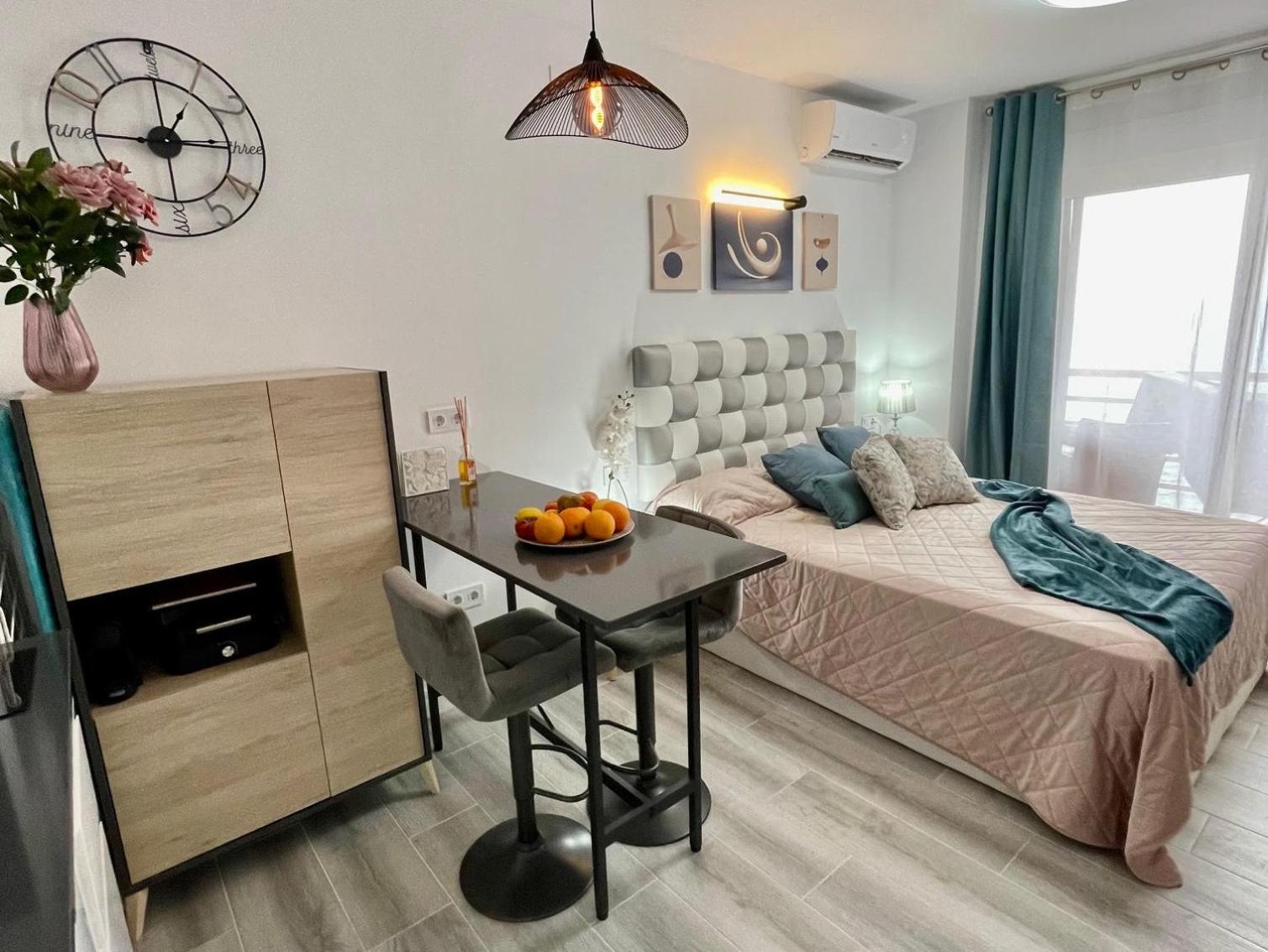 Acuarela Estudio, 1ª Linea, Vista Al Mar, Piscina Калпе Екстериор снимка